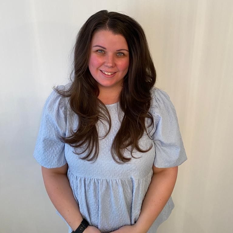 Steph Rainey - Customer Service Manager